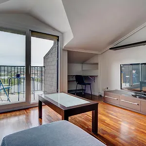 Appartement Luminoso Atico Con Terraza, Irun, Parking, 4pax, Irun