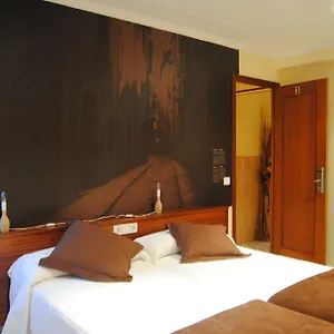 hostal-guilleumes.catalonia-hotels.com/