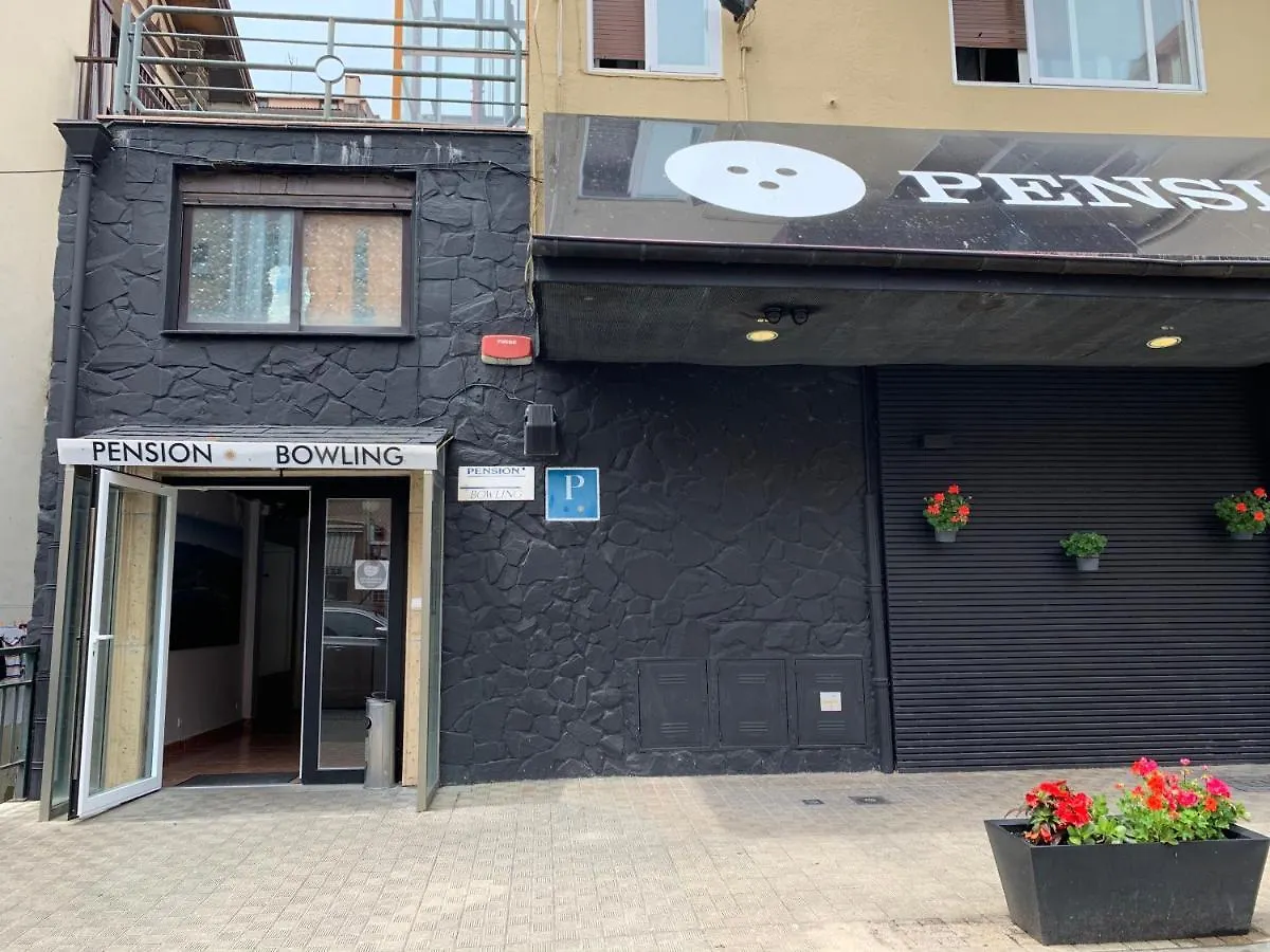 Pension Bowling Irun Spain